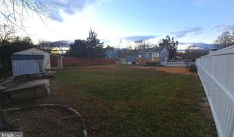 4813 LAWRENCE St, Alexandria, VA 22309