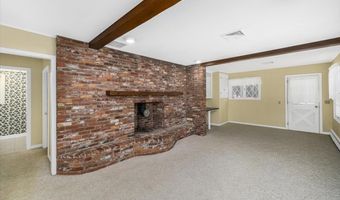 11 Strawberry Hill Rd, Bedford, NH 03110