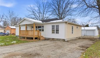 307 S Lawnview Dr, Austin, IN 47102