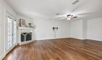 205 STONEHAVEN Dr, Belle Chasse, LA 70037