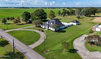 14024 Campisi Dr, Abbeville, LA 70510