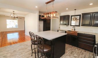 1007 Avenue E, Abernathy, TX 79311