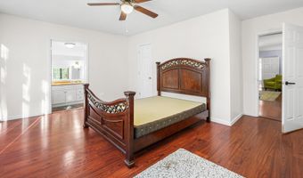 407 W Main St, Blue Mountain, MS 38610