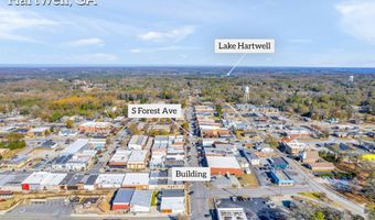 38 S Forest Ave, Hartwell, GA 30643