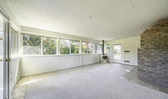 938 Cypress Point Loop, Ashland, OR 97520