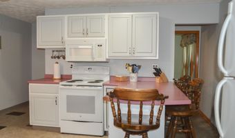 87 Middle Rd, Augusta, ME 04330