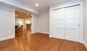 11 Hampton Rd 22, Coventry, RI 02816