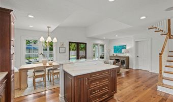 1207 W NEW HAMPSHIRE St, Orlando, FL 32804