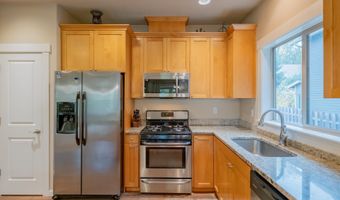 21022 JENNY MARIE Ln, Aurora, OR 97002