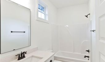 1300 HUNTERS HILL Ln, Auburn, AL 36830
