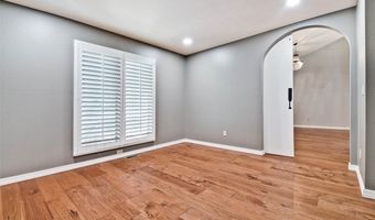 15 Cambria Ln, Bella Vista, AR 72715
