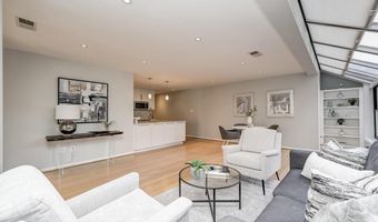 1029 N STUART St 307, Arlington, VA 22201