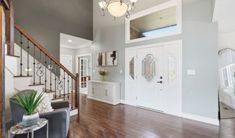 6040 White Ash Ct, Avon, IN 46123