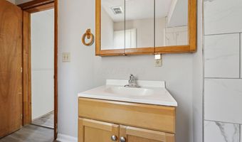 1712 Little Ave, Columbus, OH 43223