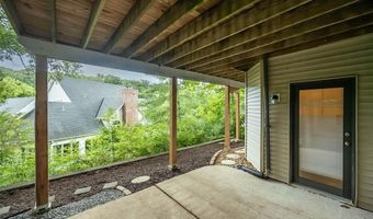 639 Wood Fern Dr, Ballwin, MO 63021