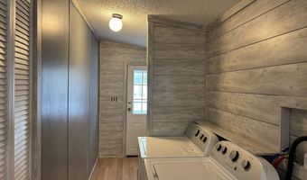 100 Red River Dr, Adrian, MI 49221