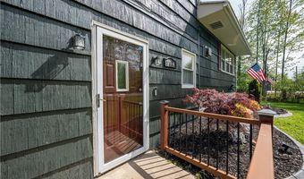 594 Herr Rd, Angola, NY 14006