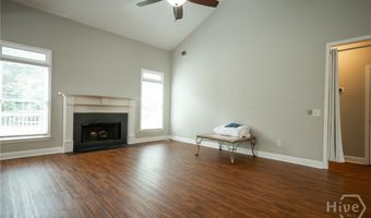 101 Falling Shoals Dr, Athens, GA 30605