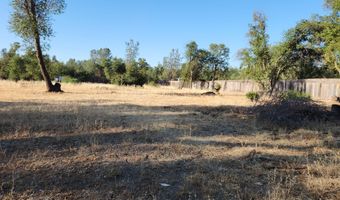 16880 Laverne Ln, Anderson, CA 96007