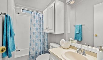 836 Hyacinth Cir, Barefoot Bay, FL 32976