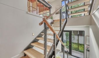 160 Park Pl, Arnolds Park, IA 51331