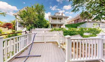 14 Bayard St, Boston, MA 02134