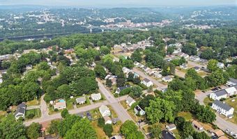 34 Second Ave, Augusta, ME 04330