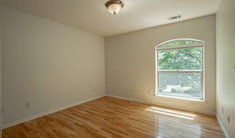 472 Lindsay Ln, Ashland, OR 97520