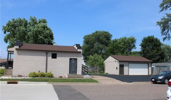 635 Fairfax St, Altoona, WI 54720