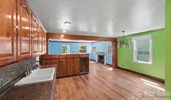 1212 Meadow Ln, Charlotte, NC 28205