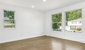 44 Atwells Ave, Johnston, RI 02919