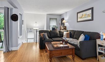 105 Peddlars Dr 105, Branford, CT 06405
