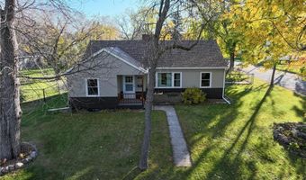 1019 Ash St, Alexandria, MN 56308