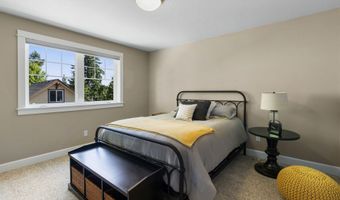 14206 SE WOODSIDE Ave, Milwaukie, OR 97267