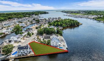 156 Cedar Run Rd, Bayville, NJ 08721