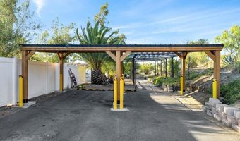 9383-85 W Lilac Rd, Escondido, CA 92026