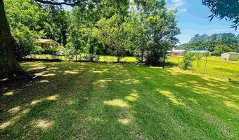 704 W Alder St, Andrews, SC 29510