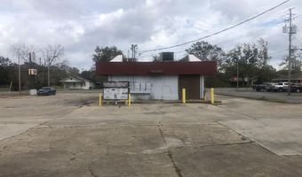 3831 Main St, Moss Point, MS 39563