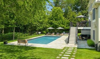 1 Northwest Psge, Barrington, RI 02806