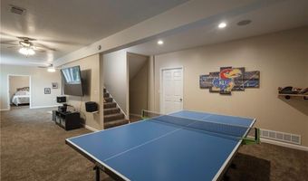 4417 N 141st St, Basehor, KS 66007