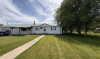 9 E Rich Ln, Blackfoot, ID 83221