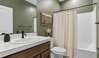 826 SE 37TH St, Battle Ground, WA 98604