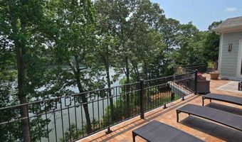 918 Oak, Woodstock, GA 30189