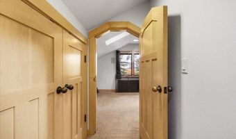 1320 Prospect St, Ashland, OR 97520