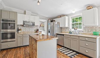 748 Elam Branch Rd, Barbourville, KY 40906