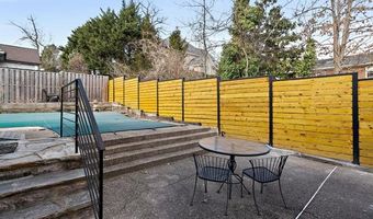 2347 S ARLINGTON RIDGE Rd, Arlington, VA 22202