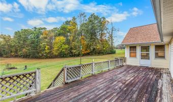 1320 Pratt Rd, Ararat, NC 27007