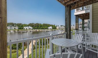 10900 HOLYSTONE Ln 301, Berlin, MD 21811