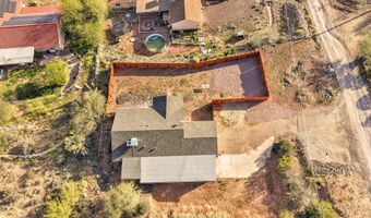 33665 S INCLINE Dr, Black Canyon City, AZ 85324