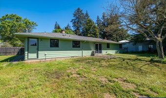 2832 Oak Grove Dr NW, Albany, OR 97321